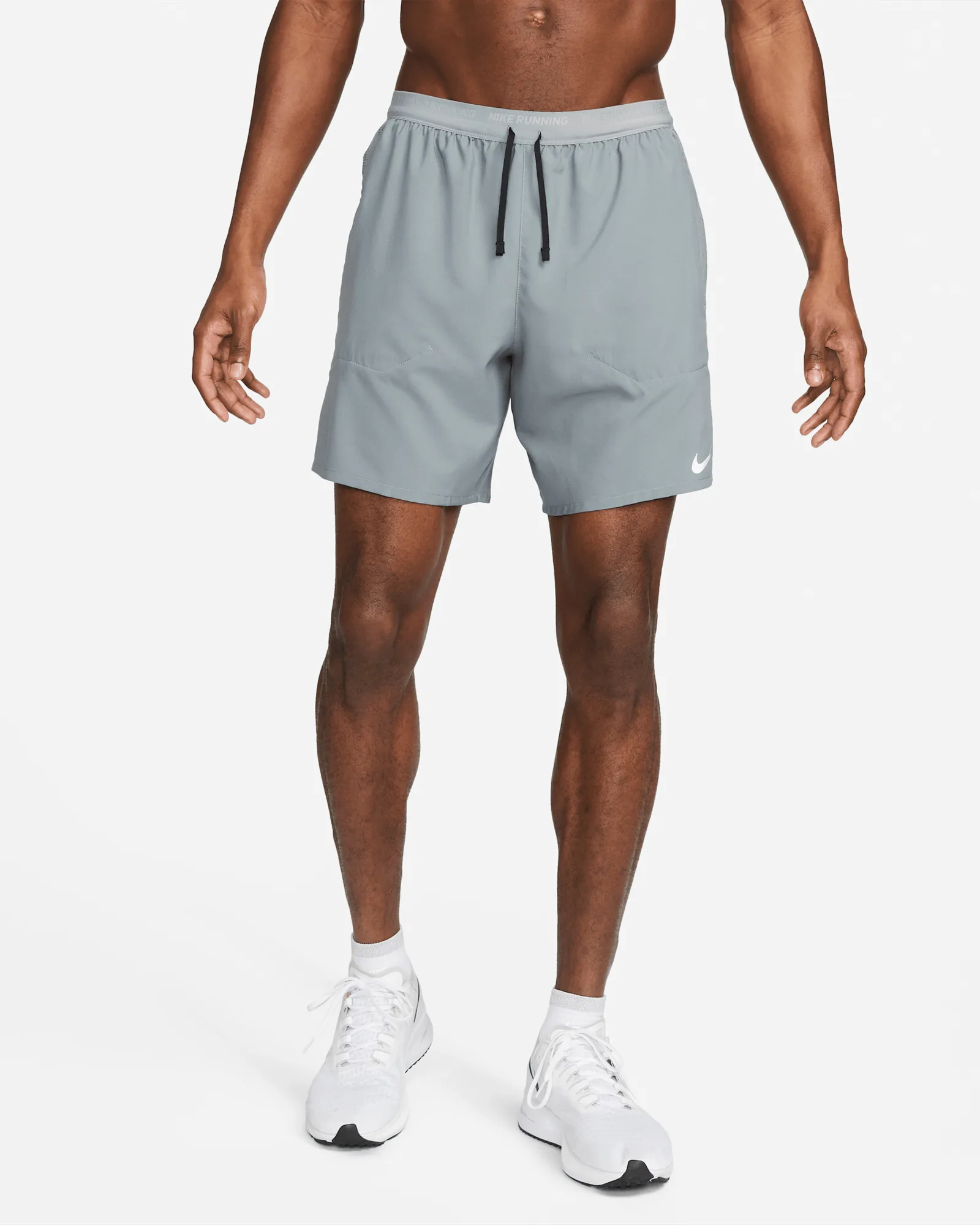 Nike Stride 2-in-1